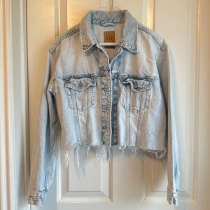 GAP Faded Blue Cropped Denim Jacket